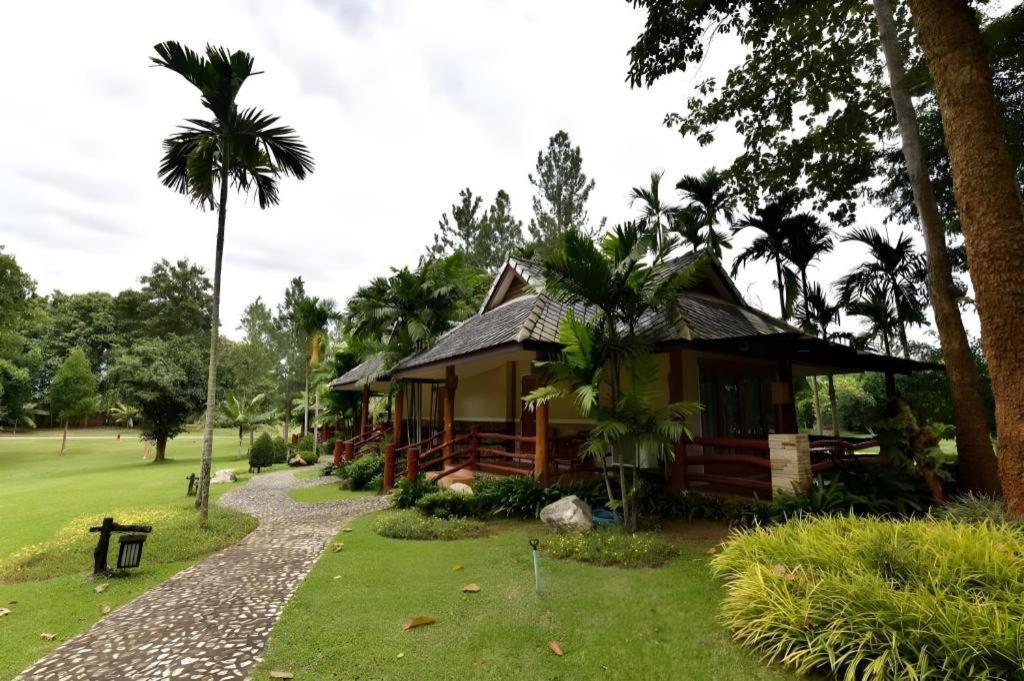 Chiangkham Luang Resort تْشينغْ داوْ المظهر الخارجي الصورة