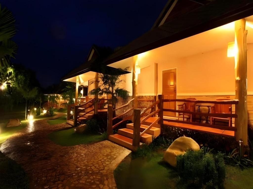 Chiangkham Luang Resort تْشينغْ داوْ المظهر الخارجي الصورة